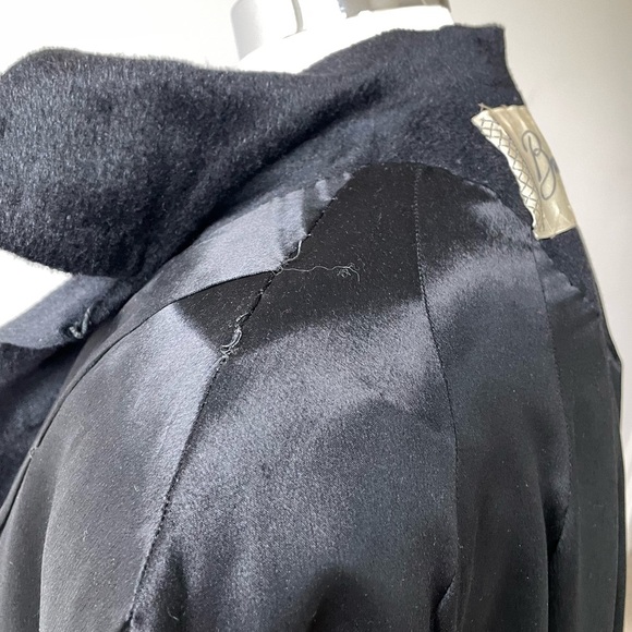 Vintage Seymour Fox Black Wool & Cashmere Bow Accent Button Coat - Picture 10 of 16